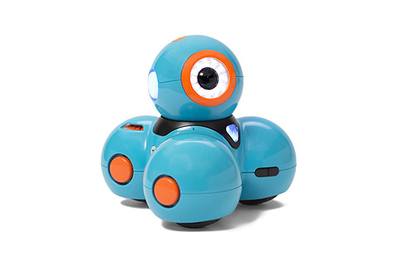 Botley the Coding Robot Is an Affordable, Screen-Free STEM Toy