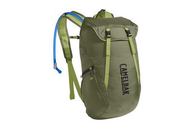 The Best Hydration Packs For Day Hikers Reviews By Wirecutter