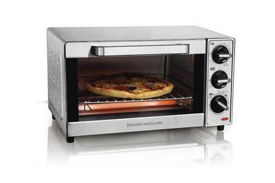 Hamilton Beach 4-Slice Toaster Oven