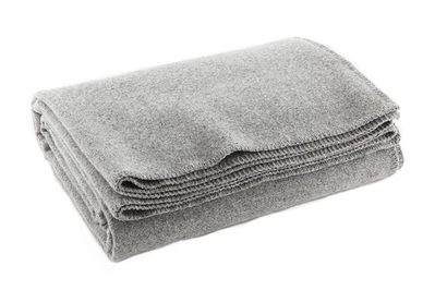 https://d1b5h9psu9yexj.cloudfront.net/28476/Faribault-Woolen-Mill-Co--Pure---Simple-Wool-Blanket_20180928-185800_full.jpeg