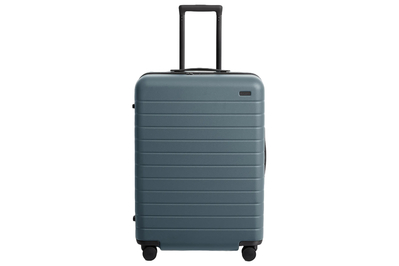 lightweight travel luggage