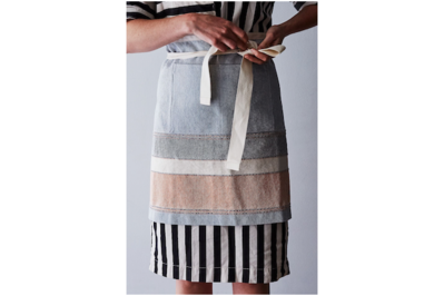 Our Favorite Kitchen Aprons | Reviews by Wirecutter