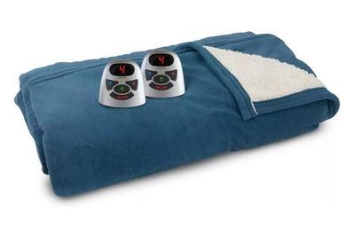 electric blanket with separate foot control