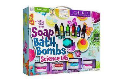 5 Best Bath Bomb Kits UK 2023, So Bomb DIY, Packet of Peanuts and More