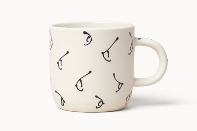 27 Monogram Mugs that are Perfect Gifts - Cottage style decor