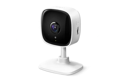 TP-Link Tapo Indoor Wired 2K Security Camera with Automated Privacy Shutter  and Magnetic Base – Apple HomeKit White Tapo C125 - Best Buy