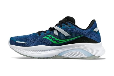 noon Grand delusion Outboard How to Choose the Best Running Shoes for 2023 | Reviews by Wirecutter